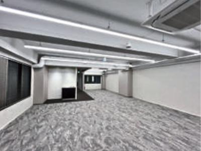 中央区湊のセットアップオフィス物件(新富町駅徒歩5分、約40坪)