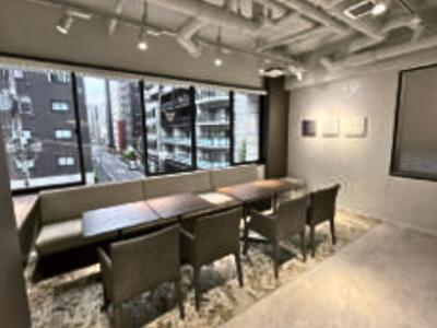 中央区湊のセットアップオフィス物件(新富町駅徒歩5分、約40坪)