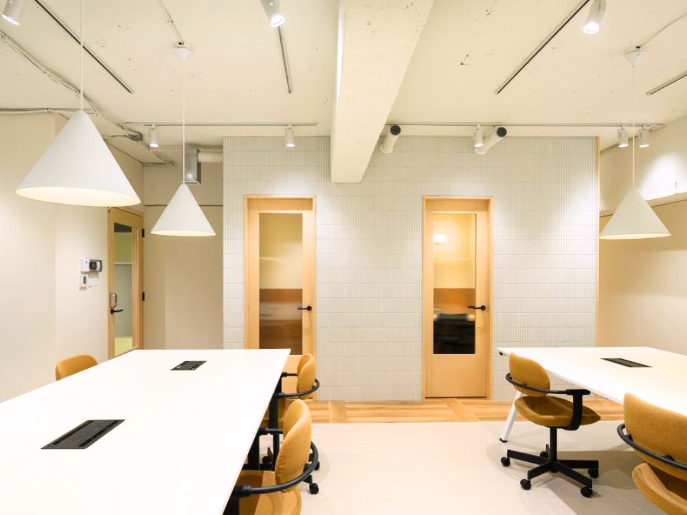 千代田区神田鍛冶町のセットアップオフィス物件（神田駅徒歩1分、約25坪）