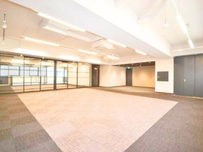 中央区明石町のセットアップオフィス物件（築地駅徒歩5分、約70坪）