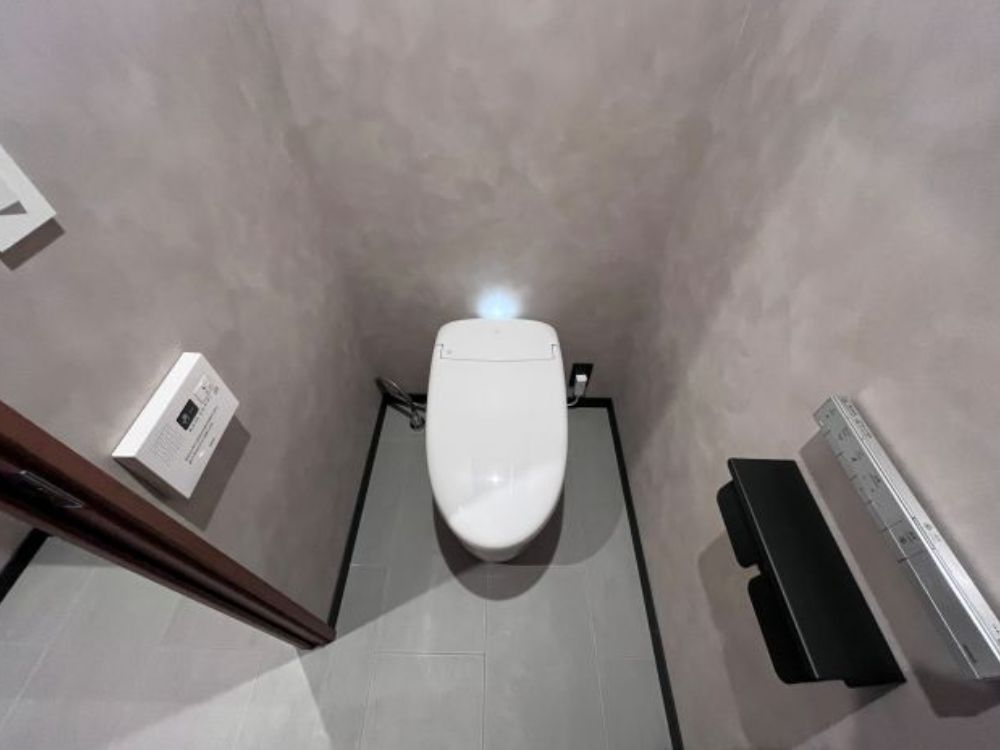 中央区八丁堀のフルセットアップオフィス物件（宝町駅徒歩3分、約25坪）