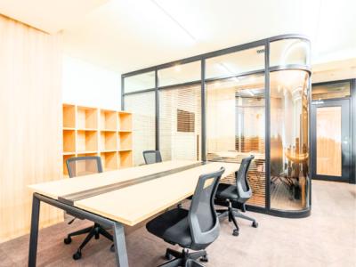 千代田区内神田のセットアップオフィス物件（淡路町駅徒歩5分、約30坪）