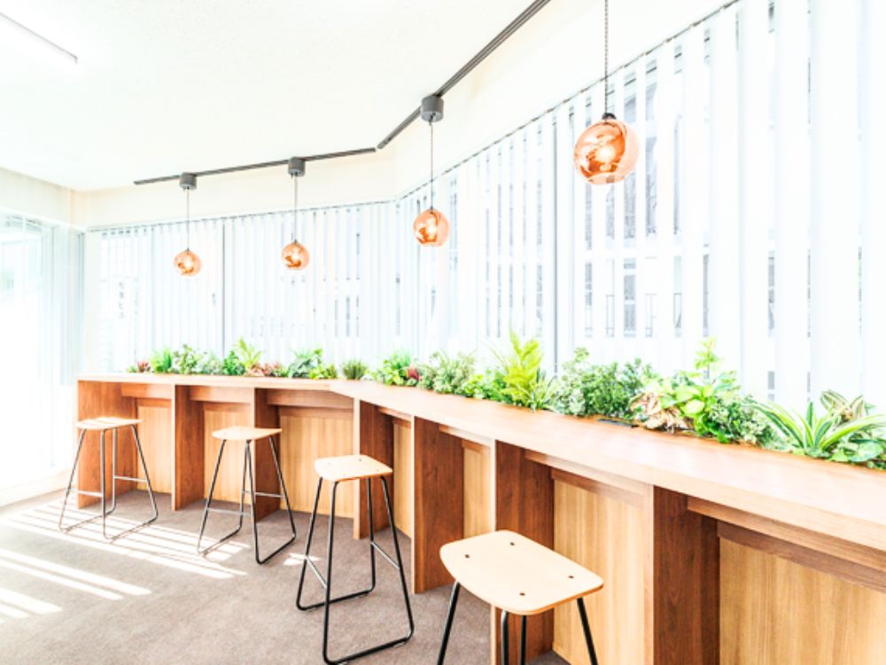 千代田区内神田のセットアップオフィス物件（淡路町駅徒歩5分、約30坪）