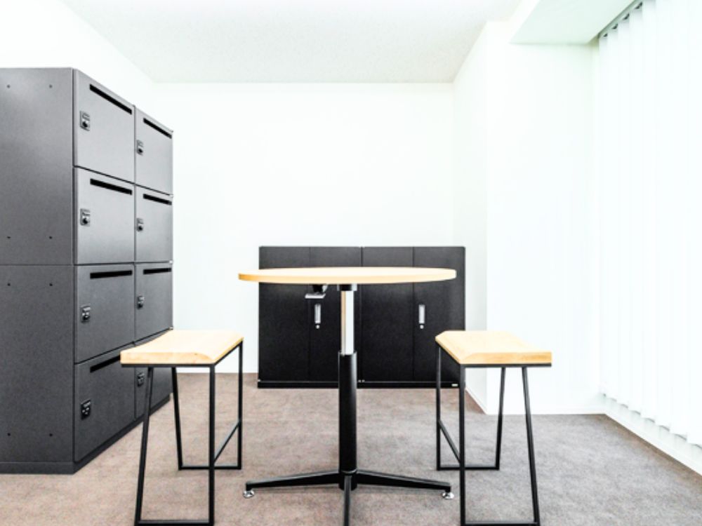 千代田区内神田のセットアップオフィス物件（淡路町駅徒歩5分、約30坪）