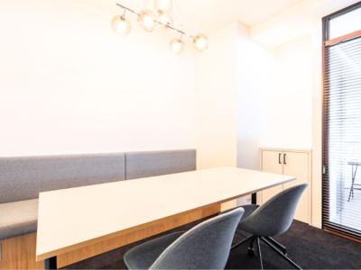 千代田区内神田のセットアップオフィス物件（淡路町駅徒歩5分、約30坪）