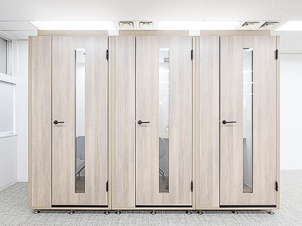 中央区新川のセットアップオフィス物件（茅場町駅徒歩7分、約85坪）