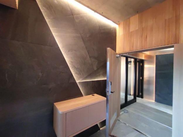 千代田区紀尾井町のセットアップオフィス物件（麹町駅徒歩3分、約30坪）