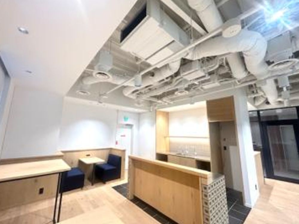 千代田区神田司町のセットアップオフィス物件（淡路町駅徒歩3分、約60坪）