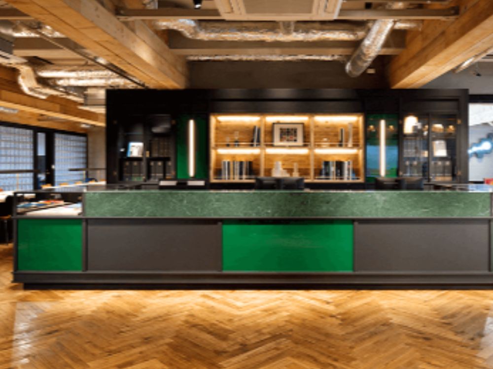 港区六本木のオフィス物件（六本木駅徒歩1分）