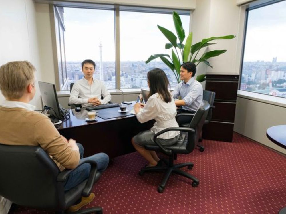 渋谷区恵比寿の5-6名用オフィス物件（恵比寿駅徒歩5分、10坪未満）