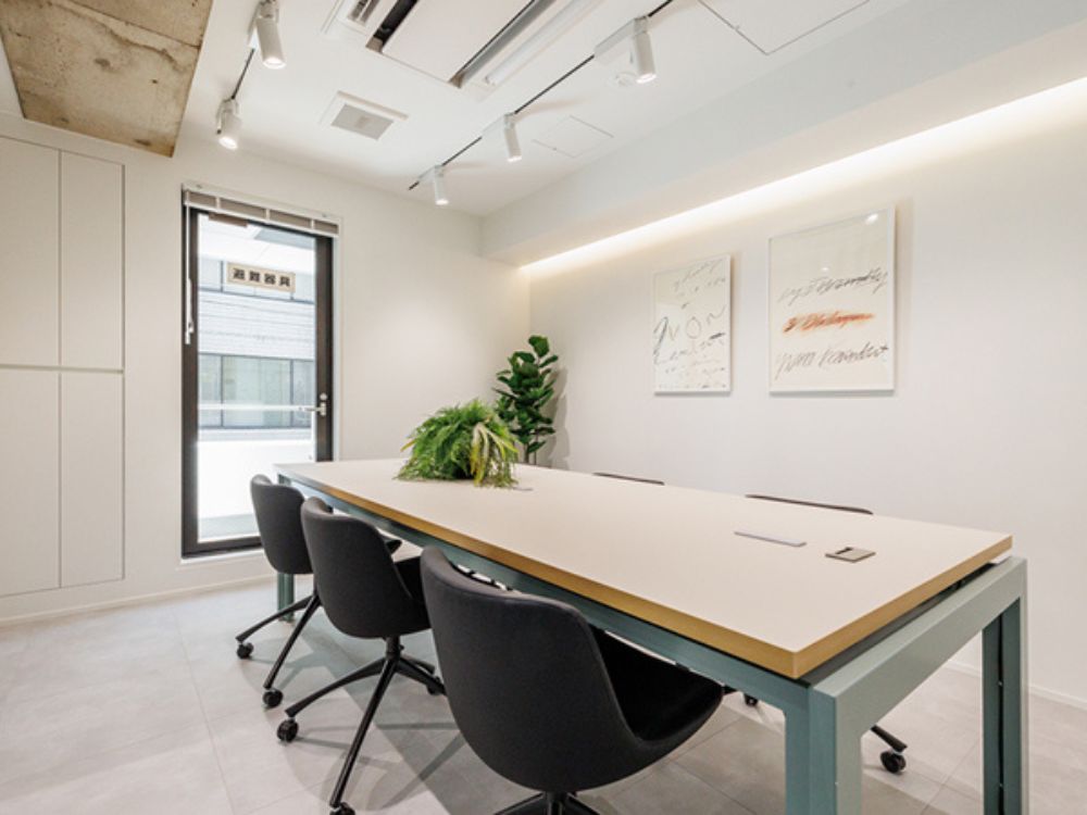 中央区日本橋兜町のセットアップオフィス物件（茅場町駅徒歩4分、約40坪）