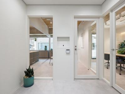 中央区日本橋兜町のセットアップオフィス物件(茅場町駅徒歩4分、約40坪)