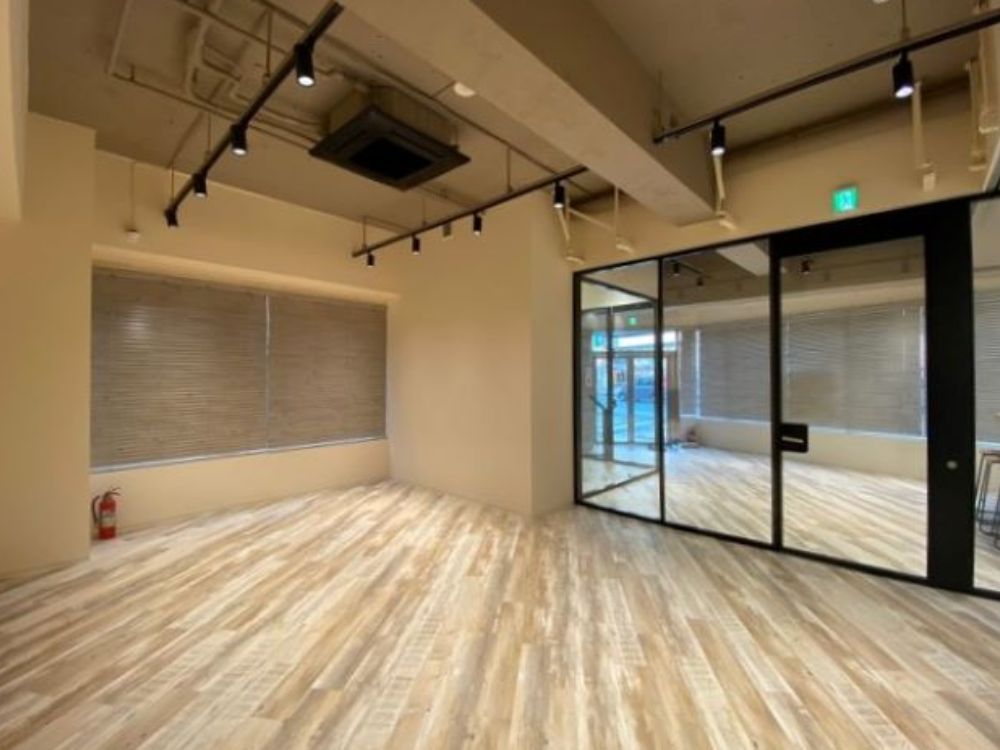 千代田区岩本町のセットアップ物件（岩本町駅徒歩3分、約25坪）