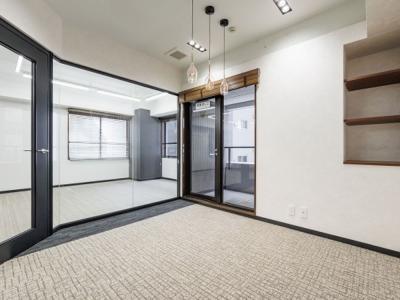 千代田区岩本町の居抜き物件（岩本町駅徒歩3分、約20坪）