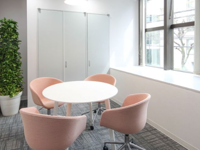 港区南青山のオフィス物件（表参道駅徒歩6分）