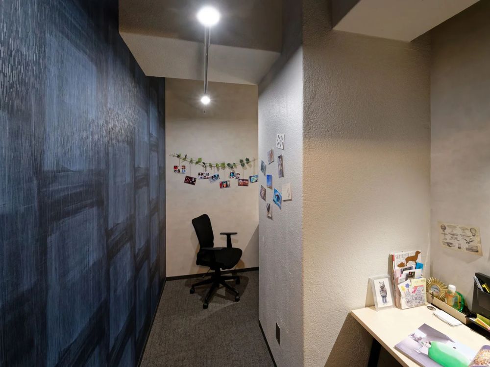 千代田区神田佐久間河岸の1-4名用オフィス物件（秋葉原駅徒歩1分、10坪未満）