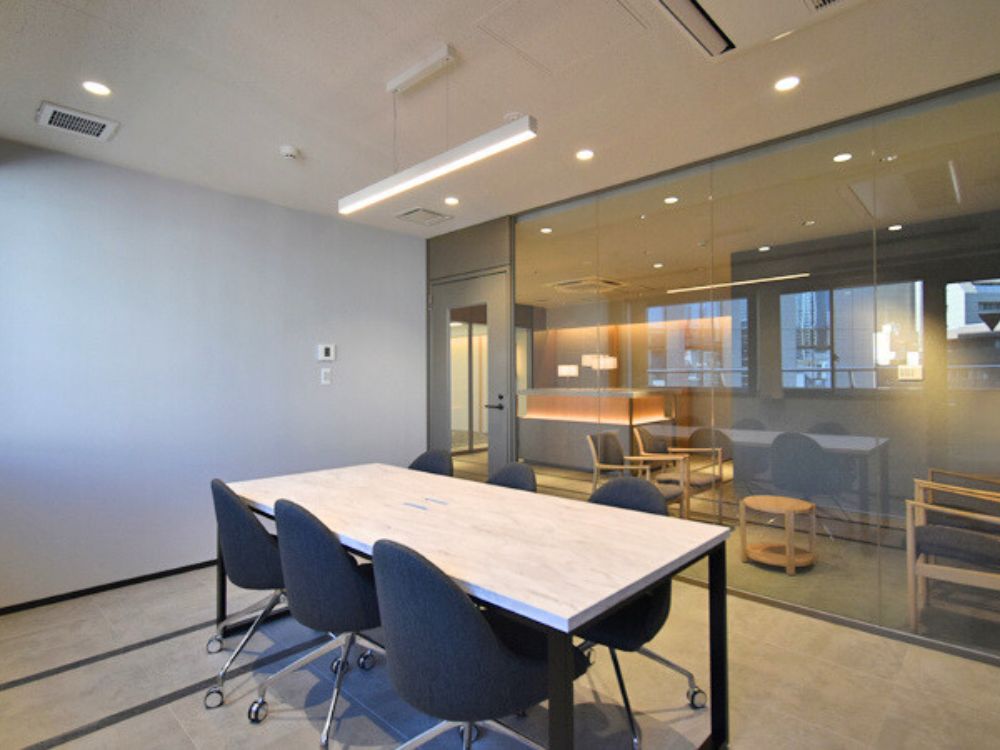 千代田区神田三崎町のセットアップオフィス物件（水道橋駅徒歩3分、約45坪）