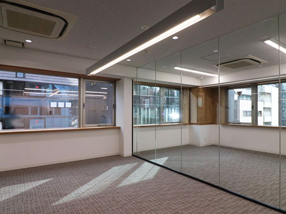 中央区八丁堀のセットアップオフィス物件（八丁堀駅徒歩2分、約35坪）