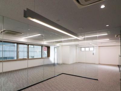 中央区八丁堀のセットアップオフィス物件(八丁堀駅徒歩2分、約35坪)