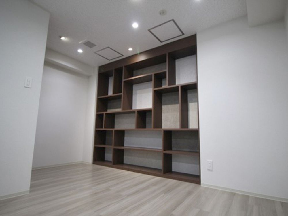 千代田区九段南のセットアップオフィス物件（市ヶ谷駅徒歩6分、約20坪）