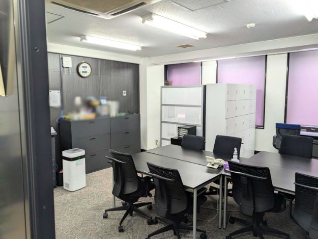 千代田区麹町の居抜きオフィス物件（麹町駅徒歩1分、約25坪）