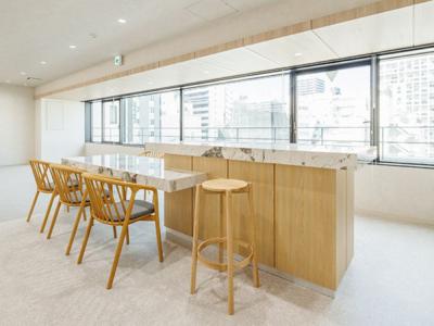 千代田区岩本町のセットアップオフィス物件（小伝馬町駅徒歩4分、約70坪）