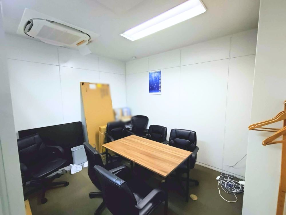 中央区新富のセットアップオフィス物件（新富町駅徒歩2分、約20坪）