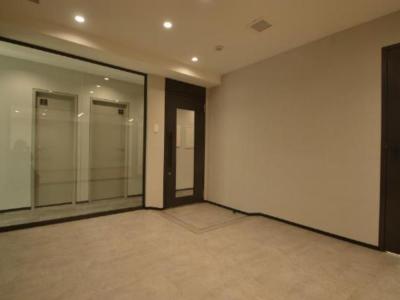 中央区入船のセットアップオフィス物件（新富町駅徒歩4分、約45坪）