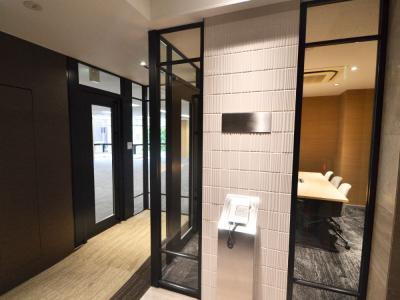 中央区新富のセットアップオフィス物件(新富町駅徒歩4分、約55坪)