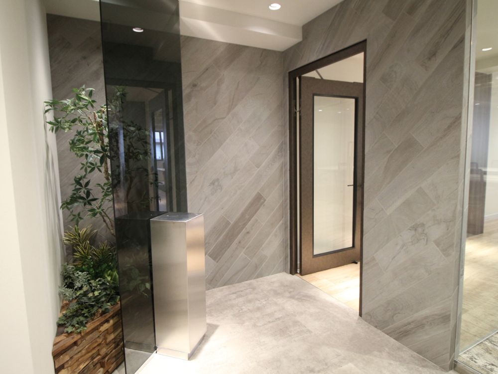 中央区日本橋のセットアップオフィス物件（日本橋駅徒歩3分、約25坪）