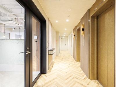 新宿区新宿のセットアップオフィス物件（新宿御苑前駅徒歩1分、約75坪）