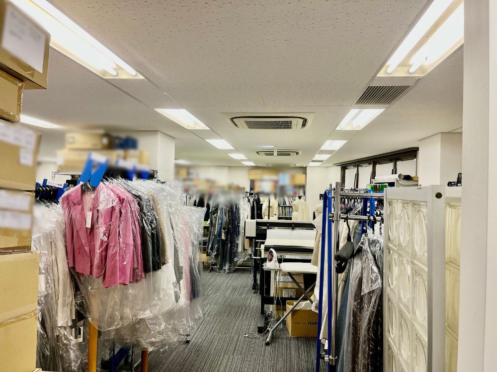 渋谷区恵比寿の居抜きオフィス物件（恵比寿駅徒歩3分、約50坪）