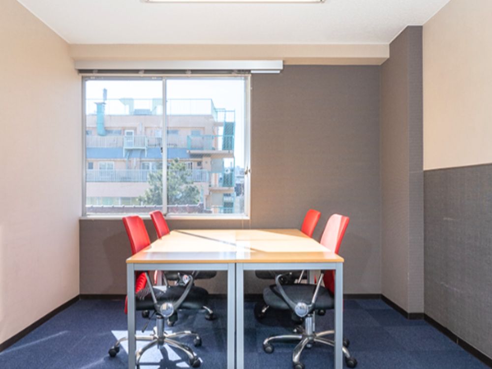 港区南青山のオフィス物件（外苑前駅徒歩5分）