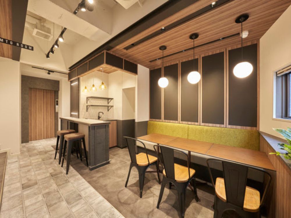 中央区築地のセットアップオフィス物件（築地駅徒歩1分、約25坪）