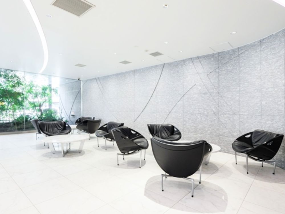 港区芝大門のセットアップオフィス物件（大門駅徒歩4分、約110坪）