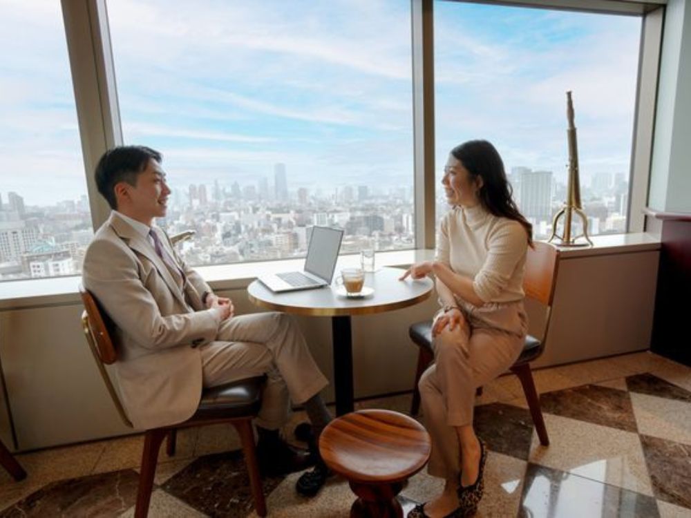 新宿区西新宿の2-4名用オフィス物件（西新宿駅徒歩3分、10坪未満）