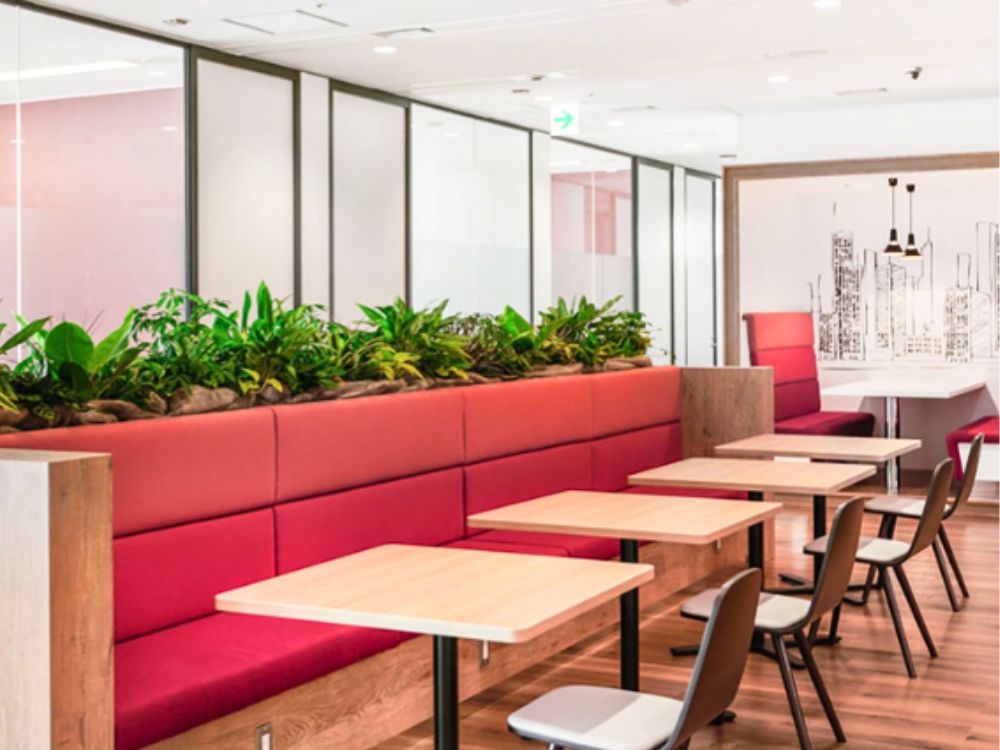 千代田区丸の内のオフィス物件（東京駅徒歩2分）