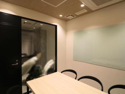 千代田区神田神保町のコンパクトオフィス物件（神保町駅徒歩1分、約20坪）