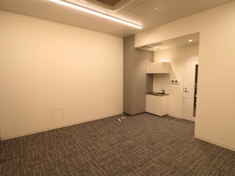 千代田区神田神保町のコンパクトオフィス物件（神保町駅徒歩1分、約20坪）