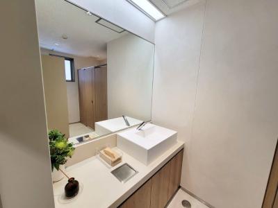 中央区新川のセットアップオフィス物件（八丁堀駅徒歩5分、約70坪）