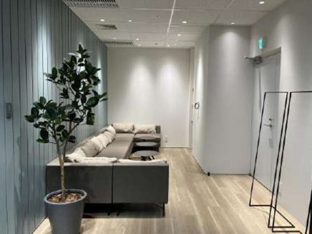 渋谷区代々木のセットアップオフィス物件（新宿駅徒歩1分、約100坪）