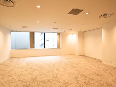 新宿区市谷本村町のセットアップオフィス物件(市ヶ谷駅徒歩5分、約170坪)