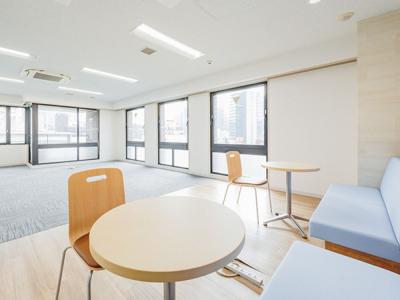 千代田区鍛冶町のセットアップオフィス物件(神田駅徒歩1分、約30坪)