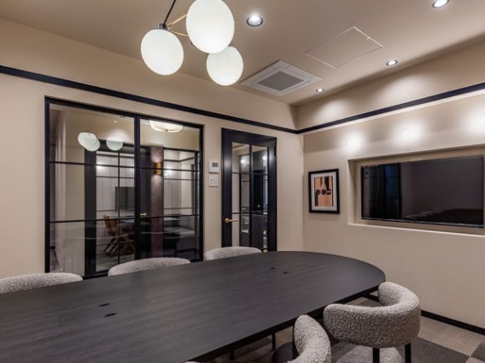 千代田区九段南のセットアップオフィス物件（市ヶ谷駅徒歩3分、約30坪）