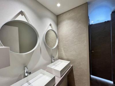 千代田区九段南のセットアップオフィス物件(九段下駅徒歩7分、約60坪)