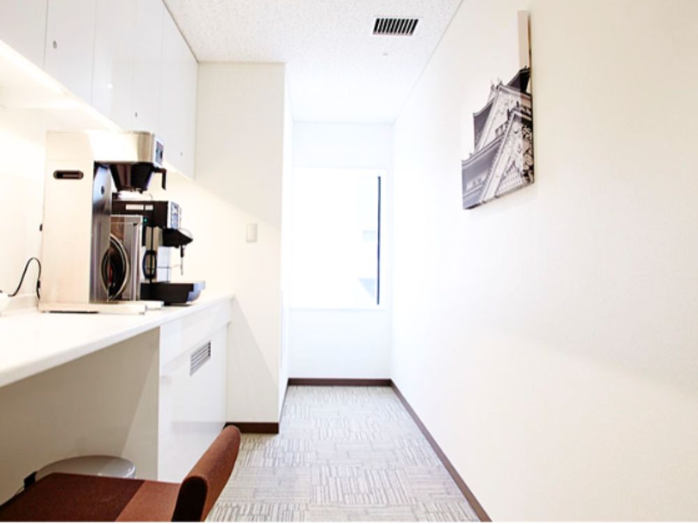 港区芝大門のオフィス物件（大門駅徒歩3分）