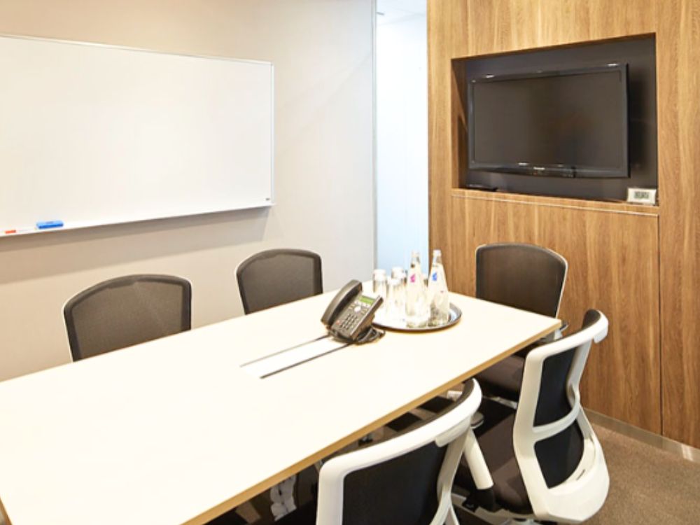 千代田区神田須田町のオフィス物件（秋葉原駅徒歩2分）