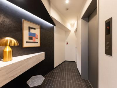 千代田区飯田橋のリバーサイドオフィス物件（飯田橋駅徒歩1分、約15坪）