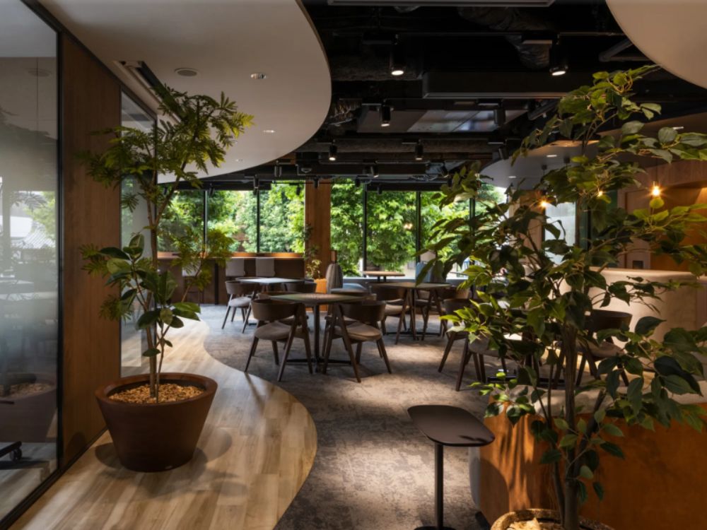 渋谷区神宮前のオフィス物件（外苑前駅徒歩4分）