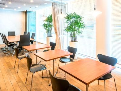 港区虎ノ門の4-6名用オフィス物件(神谷町駅徒歩4分、10坪未満)